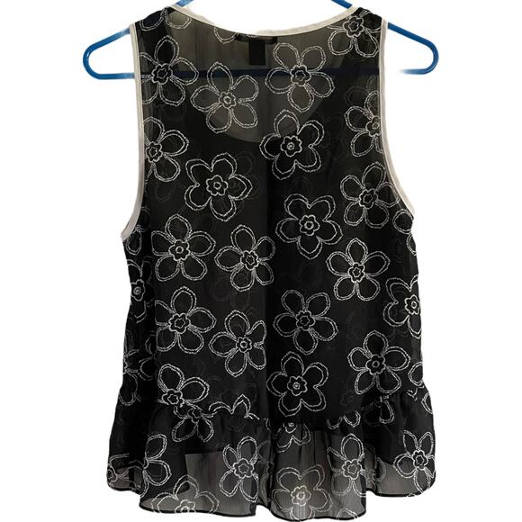 Forever 21 Black Flower Pattern Tank Top - Picture 1 of 7